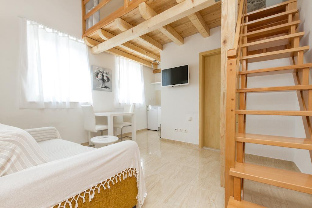 Apartments Vica Sibenik Room photo